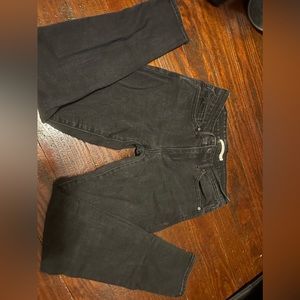 Levi’s 711 skinny jeans